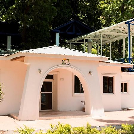 Le Grand Hotel Beck Cabo Haitiano Exterior foto